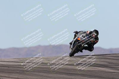 media/Dec-07-2025-CVMA (Sun) [[3e7d2de5dc]]/Race 7-Formula Lightweight Twins Shootout/